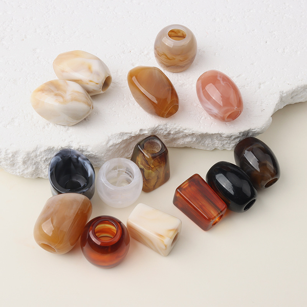 Acrylic beads
