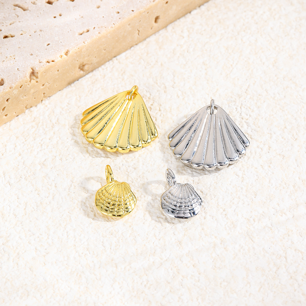 Shell pendant 2X1.8CM